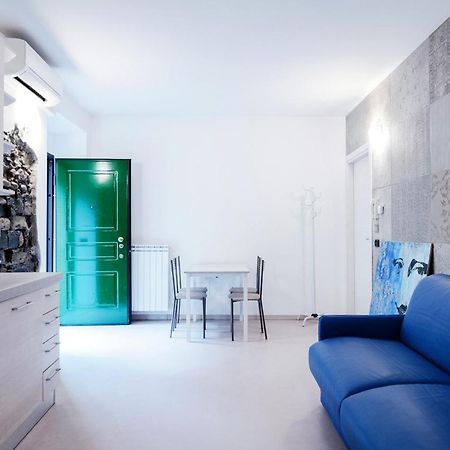 Апартаменты Blue Loft - The House Of Travelers Комо Экстерьер фото